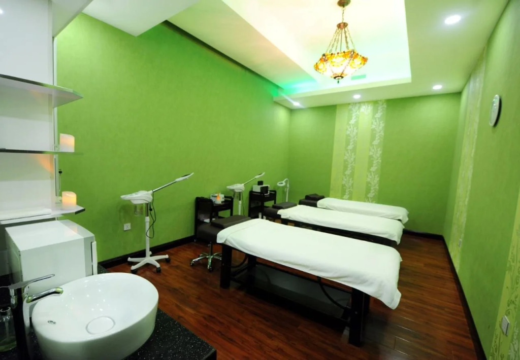 Soyol Hotel