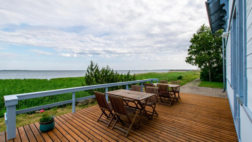 Villa Kuus Sõlme - Sea View Holiday Home