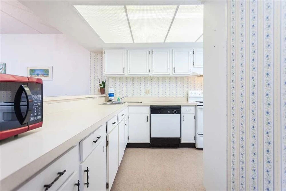Island House C 108 - Two Bedroom Condo