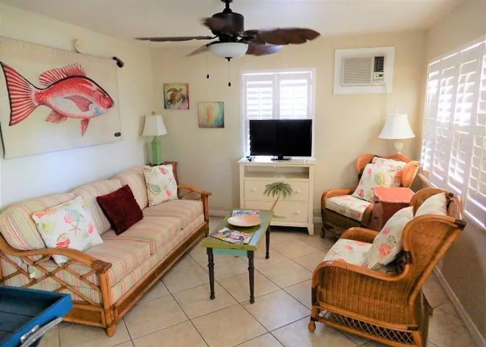 Coconut Grove Beach Resort Suites 1 to 4