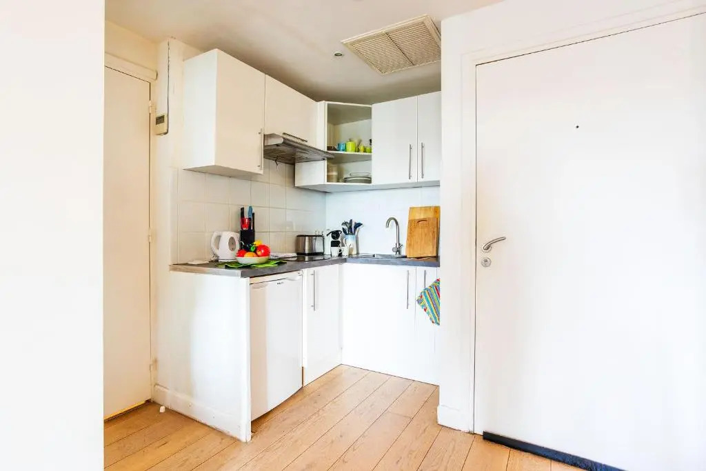 HUGO PARK AP4221 by Riviera Holiday Homes