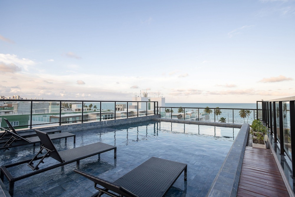 Legacy #401 - Sea View Apartment by Carpediem