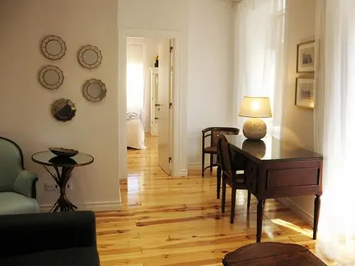 Sado Blue - City&River Flats by be@home