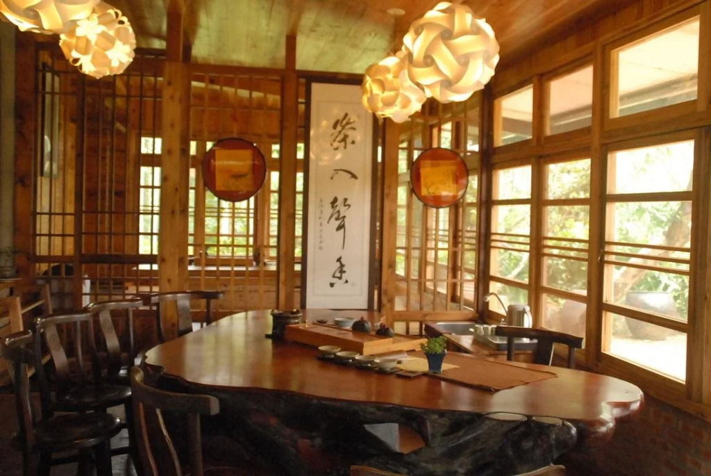 Jiji Village Villa B&B