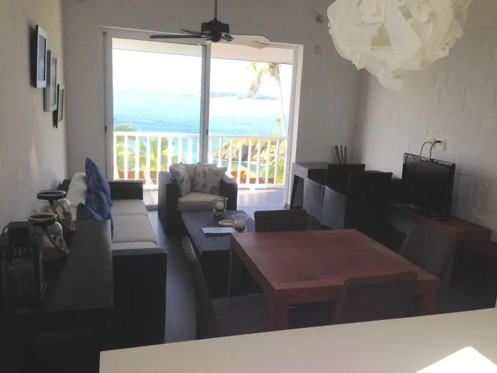 Vista Mare Samana Ocean View Top Floor 1 Bed