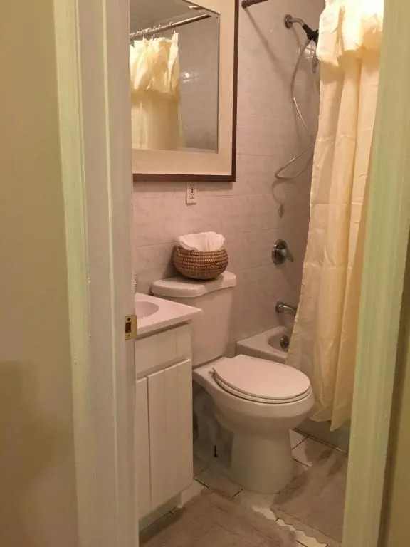 Modern Living II