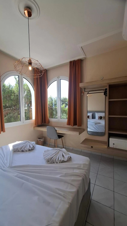 Sunflower Apartments & Studios