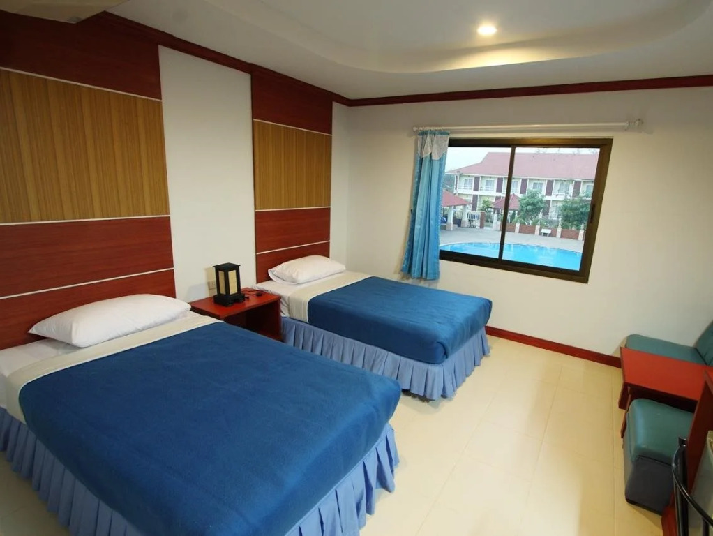 Homeland Resort