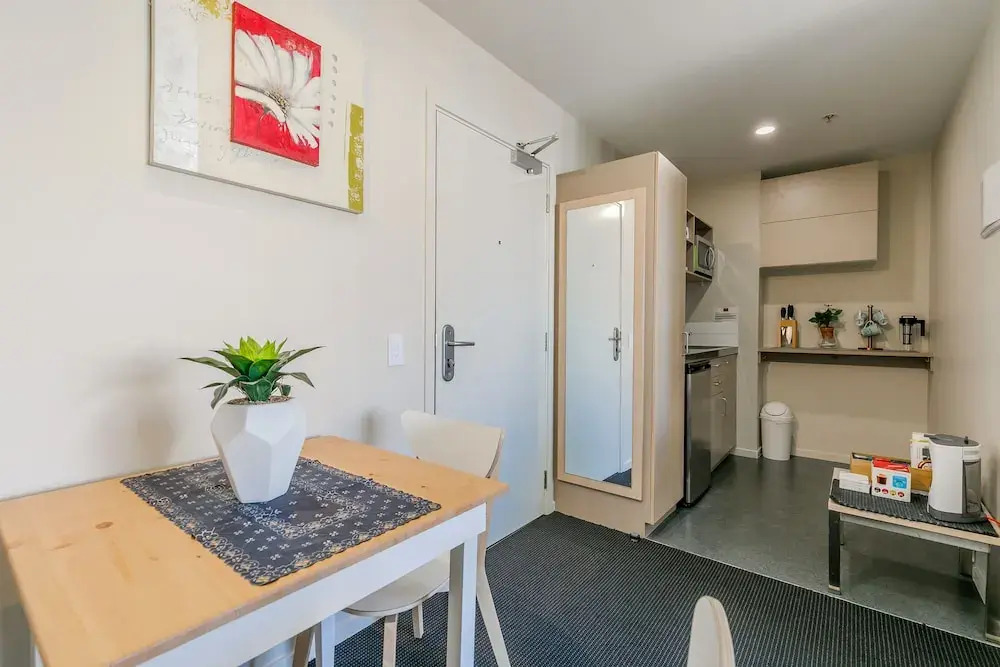 2 Bedroom Apt with City-view in Waldorf Tetra (Tetra 1105)