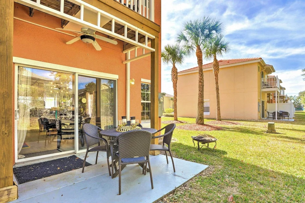 Fire Pit + Pool Access: Resort Getaway Near Disney