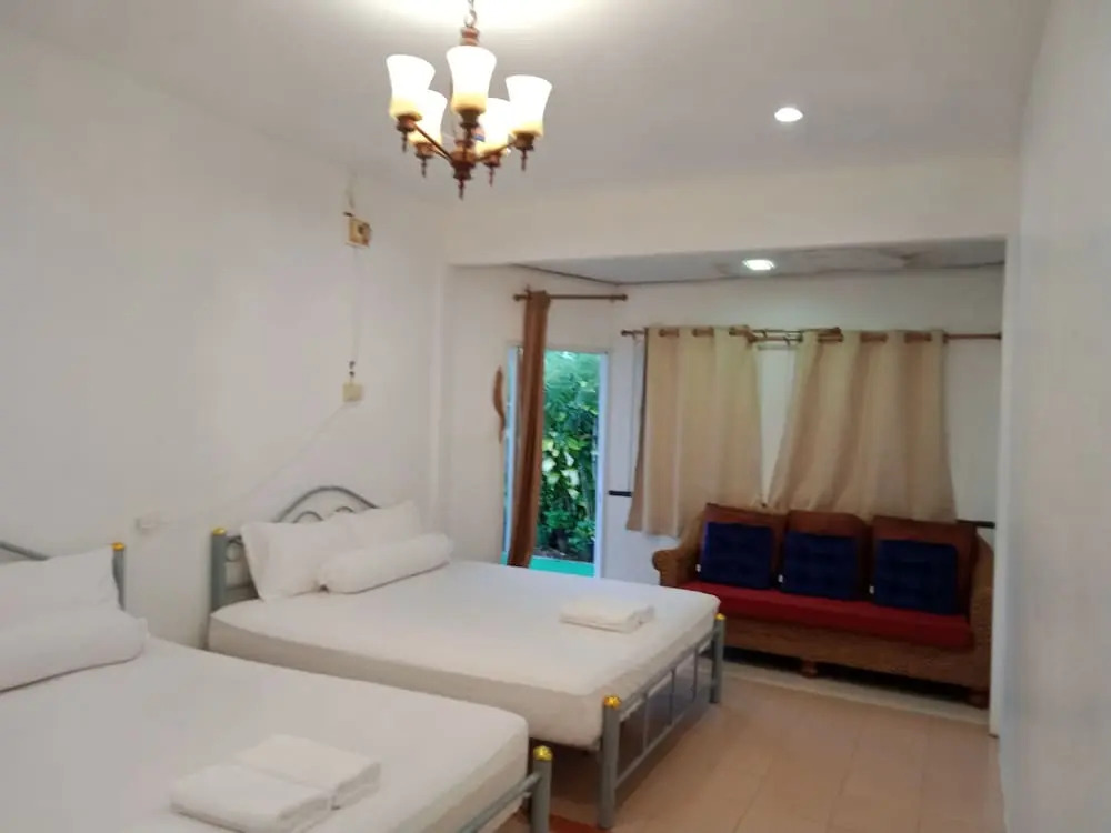 Juppy Hong Guesthouse