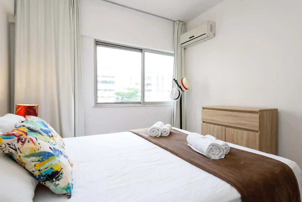 Pineapples AC402 | Ipanema 500m from the beach Z1