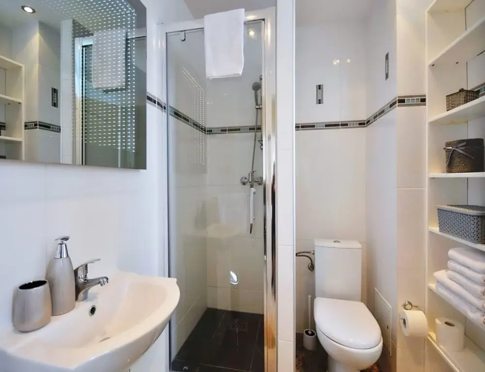 3-room Apartment With Balcony, Close to the Beach