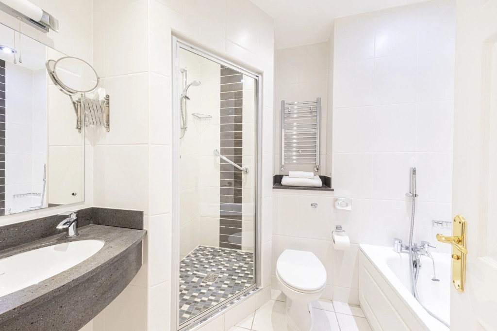 Lake District Castle Inn Hotel & Spa