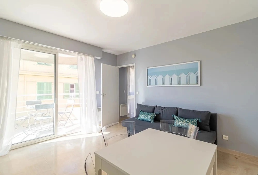 1 Room Apartment 1 Minute From Monaco