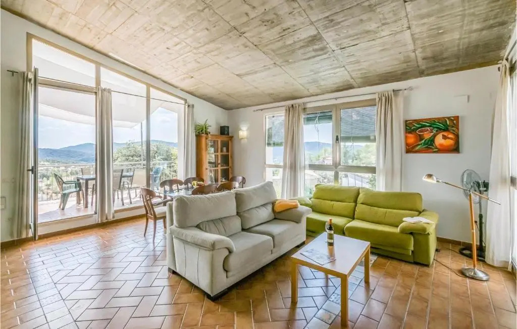 Pet Friendly Home In Villaharta