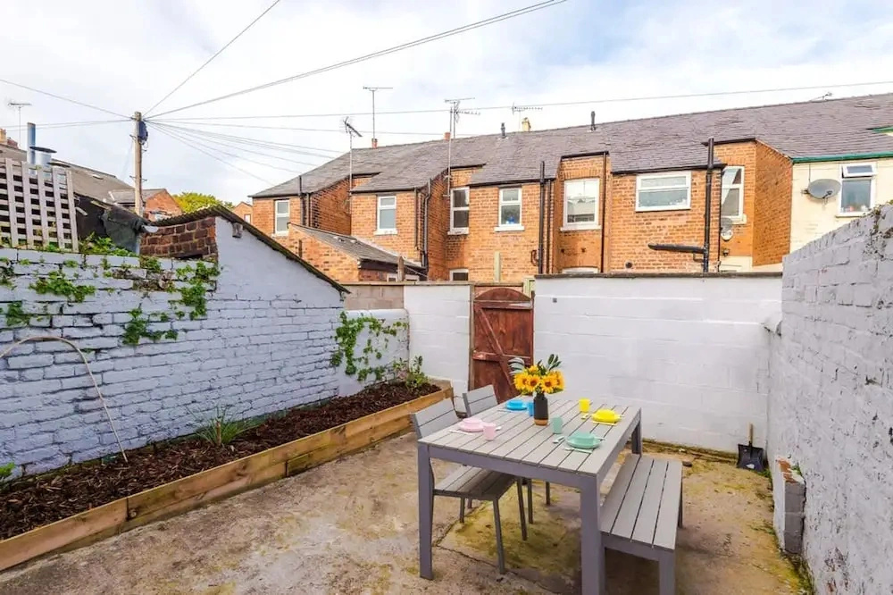 NEW Spacious Stylish Home City Centre Sleep 4