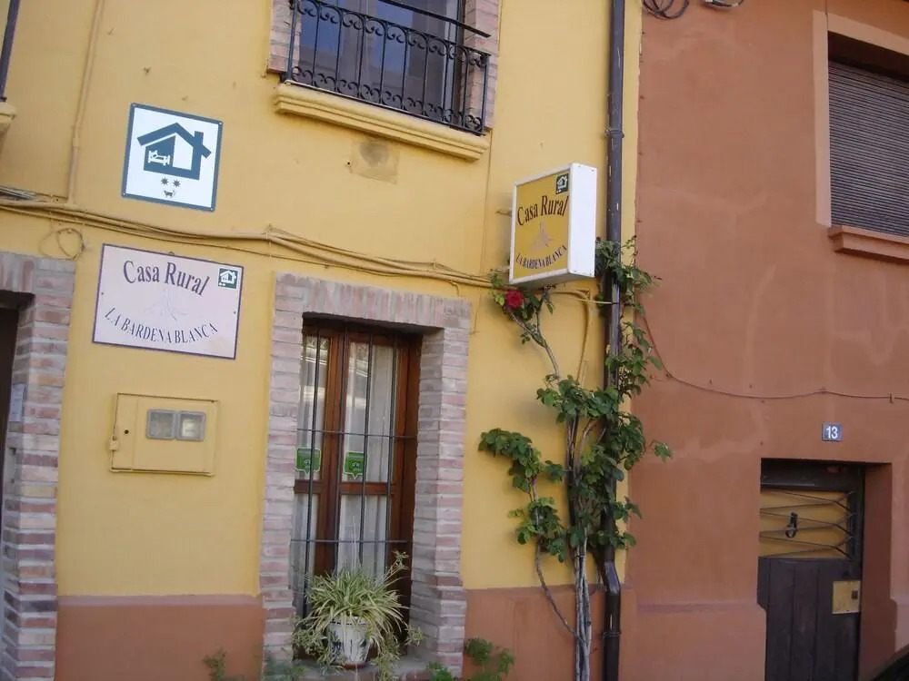 Casa Rural "La Bardena Blanca I "