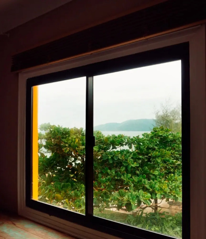 Graffi Beach House