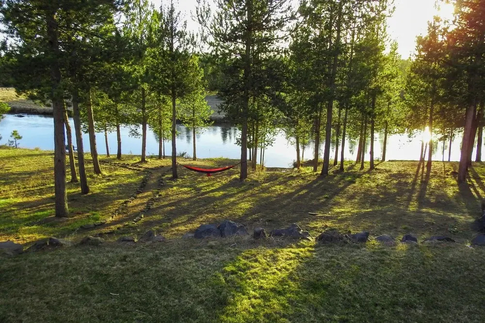 4BR Home on the Deschutes River 5 min to Sun River