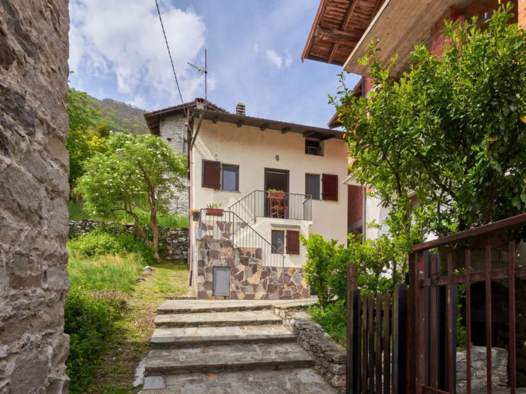House Dascio Sorico Albonico