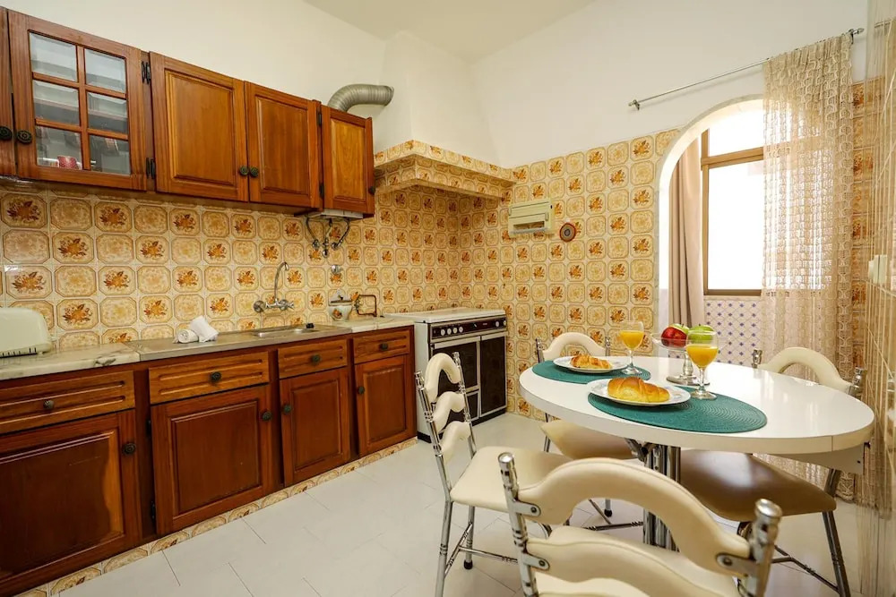 B91 - Bairro Apartment in Lagos