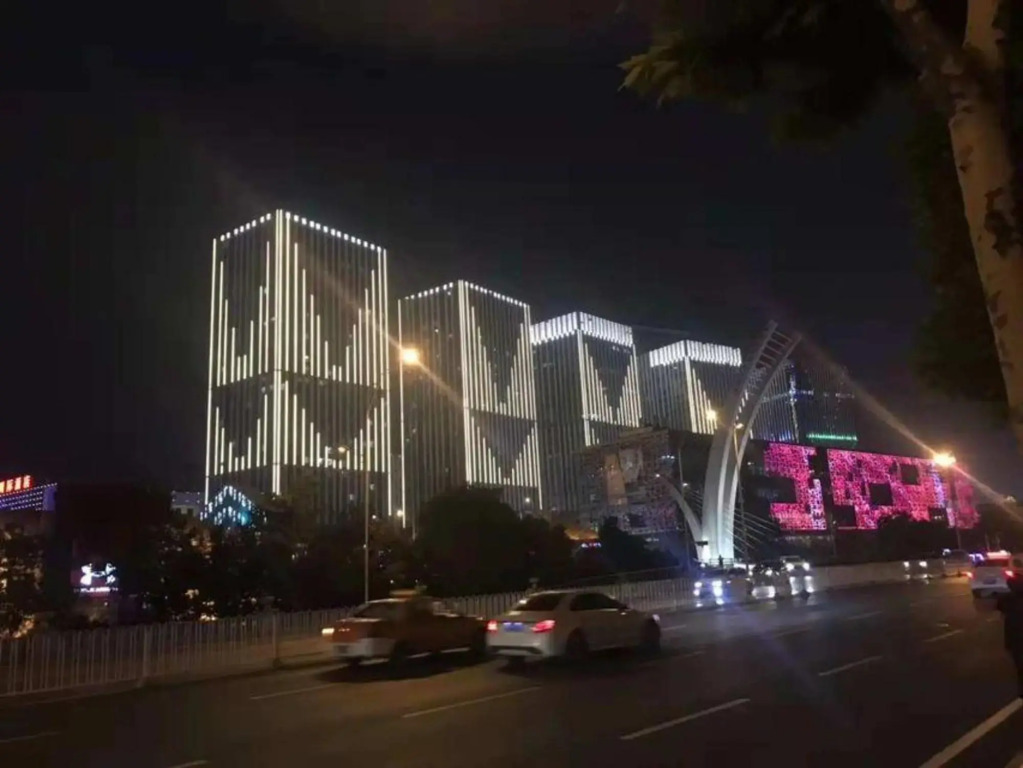 Rise Hotel Apartment (Chuhe Han Street Metro Station Provincial Museum)