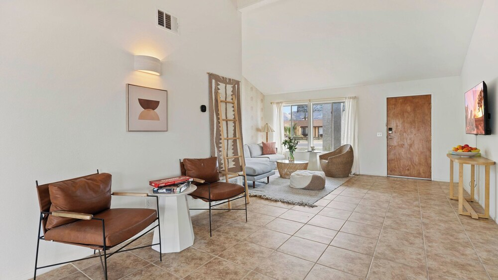 4BR Desert Home w/ Pool, Hot Tub, Firepit & Game Room The Quiet Burn by Avantstay