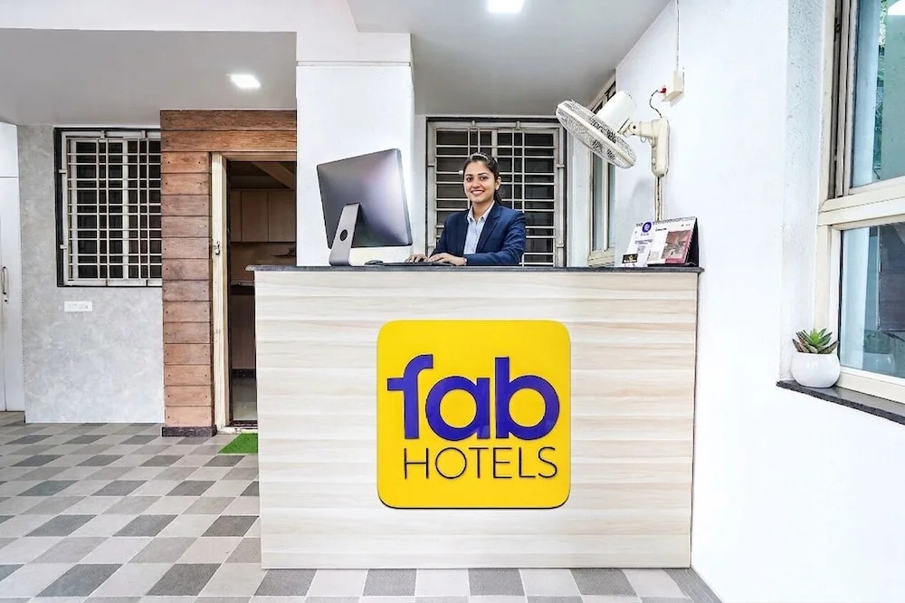 Fabhotel Krishna Sai