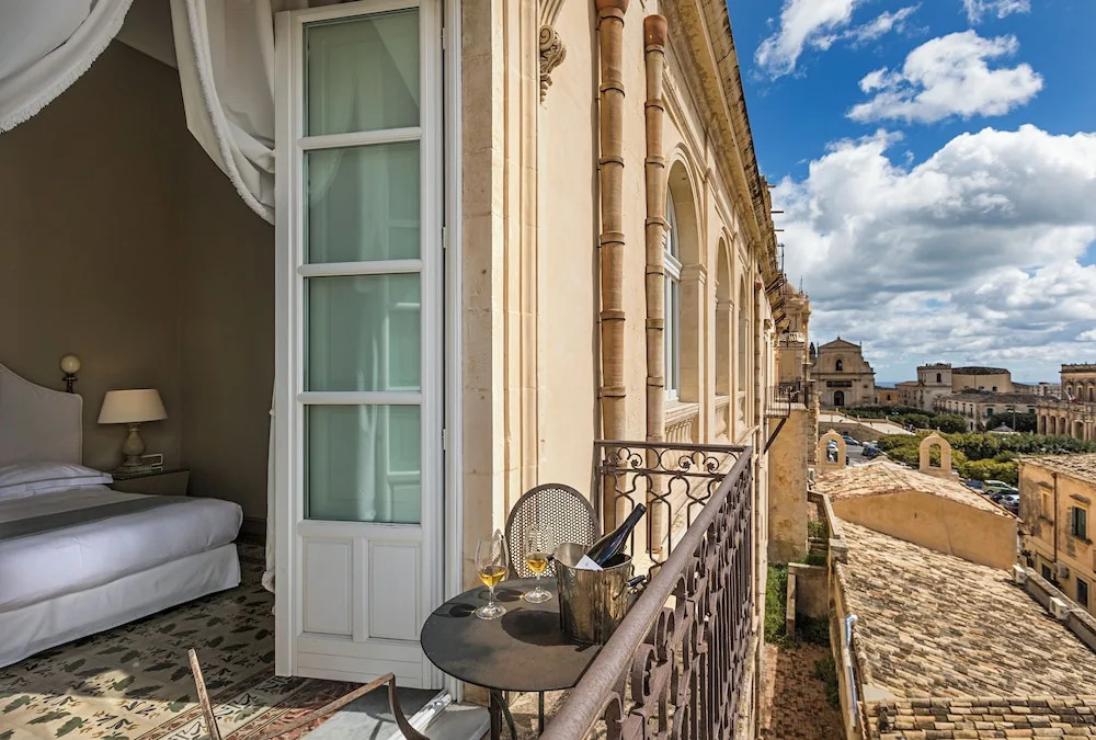 Seven Rooms Villadorata