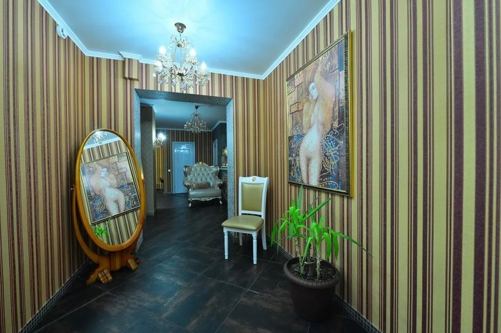 X O Hotel