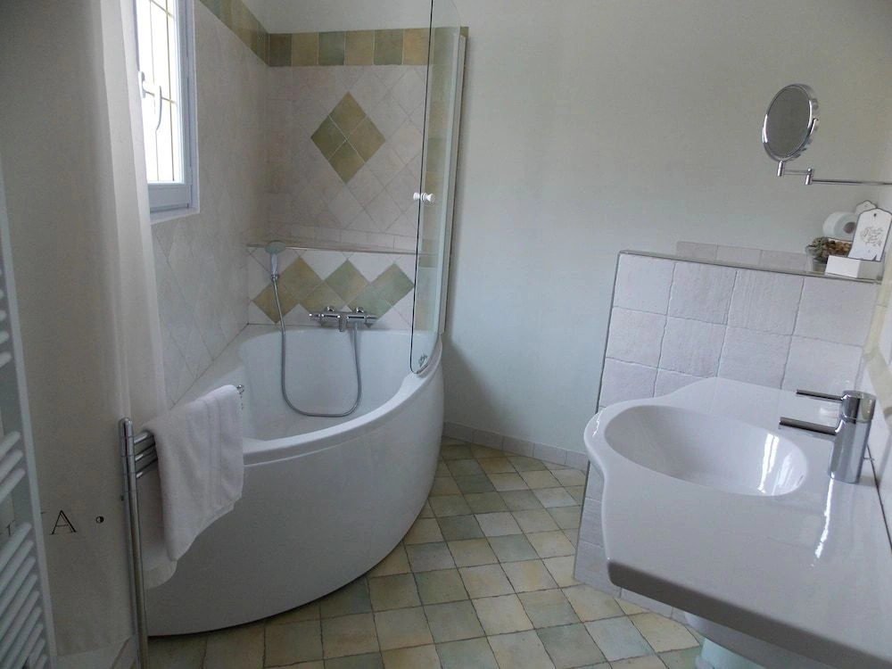 Au Relais Provencal