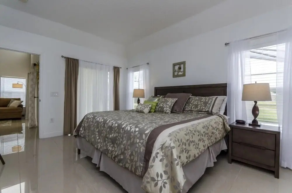 Lake Berkley Resort 5 Bedroom Villa