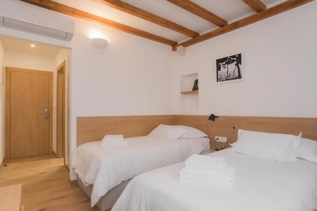 Rooms Kala