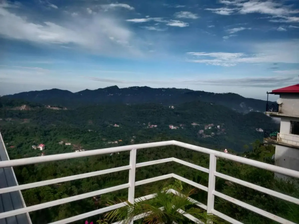 Hotel Le Halcyon Kasauli