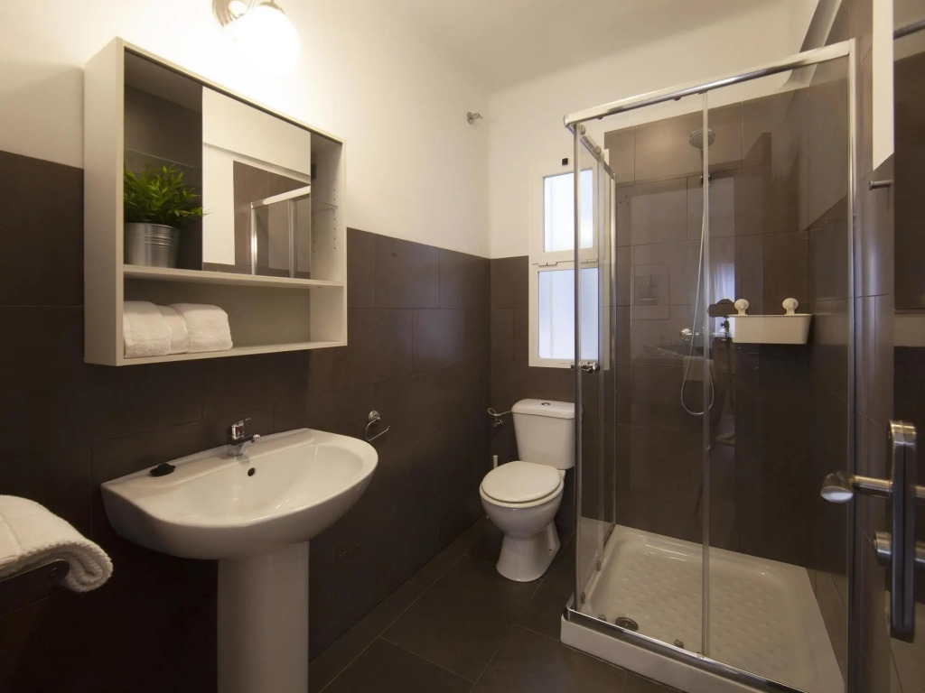 CERVANTES Apartment 25 2BT 2BR