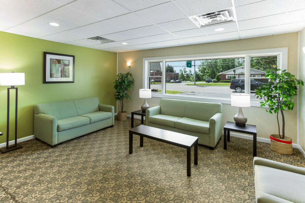 Quality Inn & Suites Plattsburgh