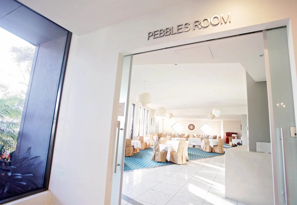 Golden Pebble Hotel