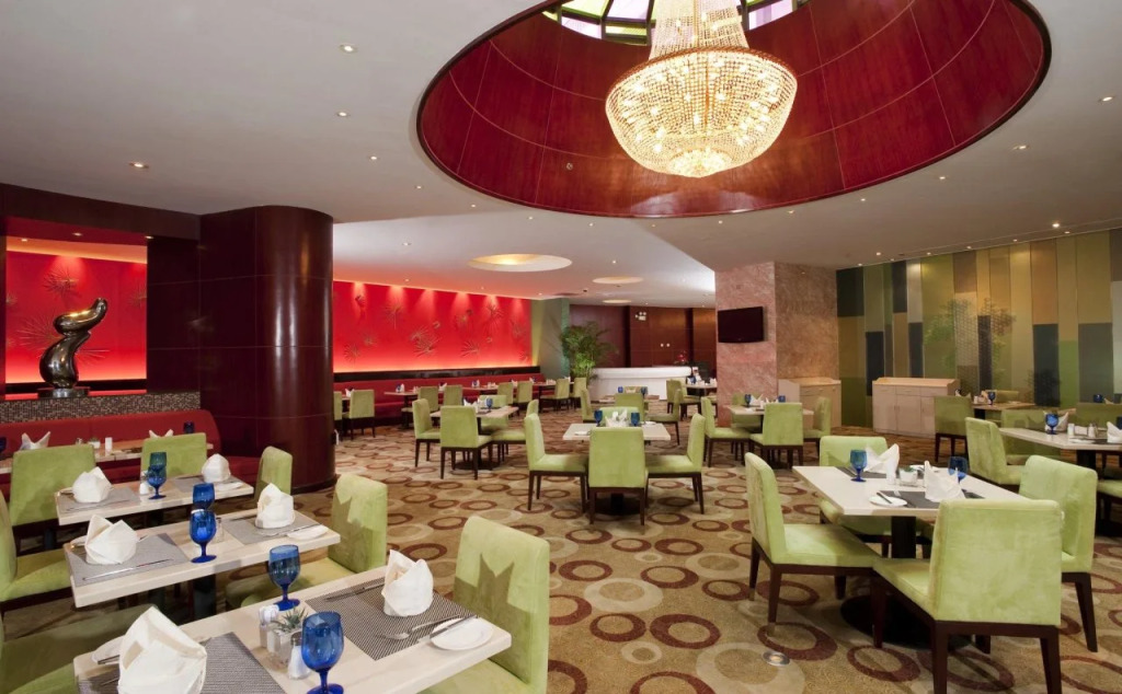 Holiday Inn Shanghai Pudong Nanpu by IHG