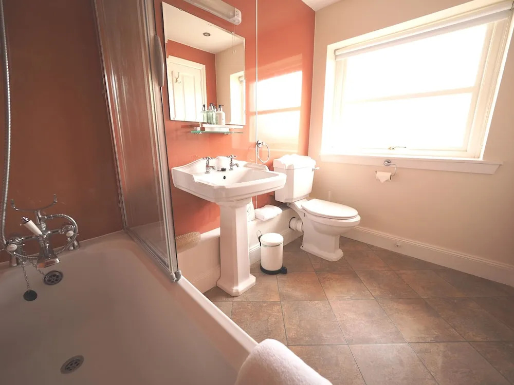 Cowrie Guest House