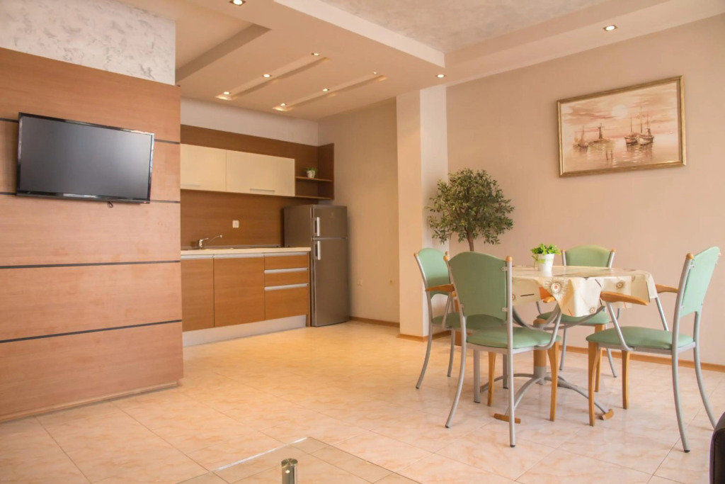 Elite Apartments