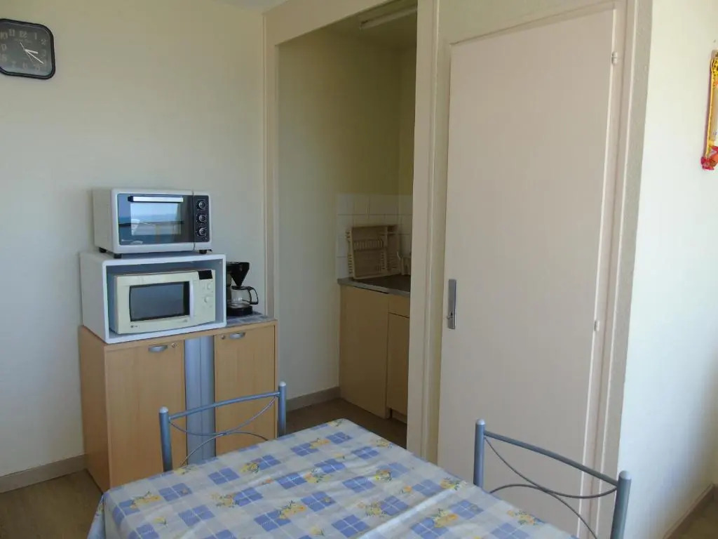 Appartement Saint-Jean-de-Monts, 2 pièces, 4 personnes - FR-1-83-98