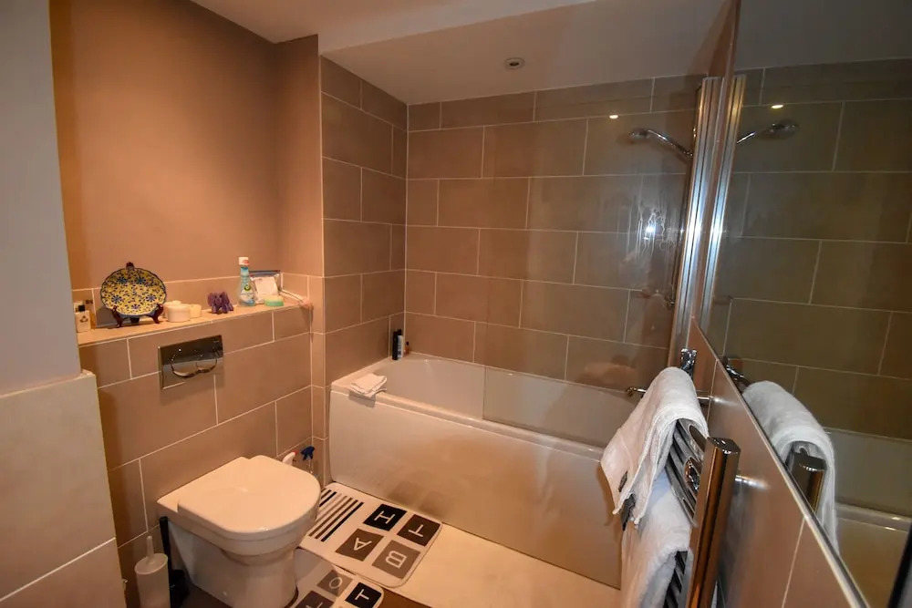 Central Kendal Deluxe