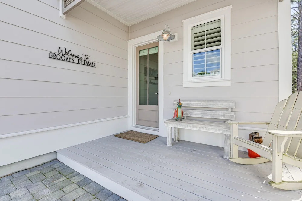 Stunning Santa Rosa Beach Home, 1/2 Mi to Ocean!