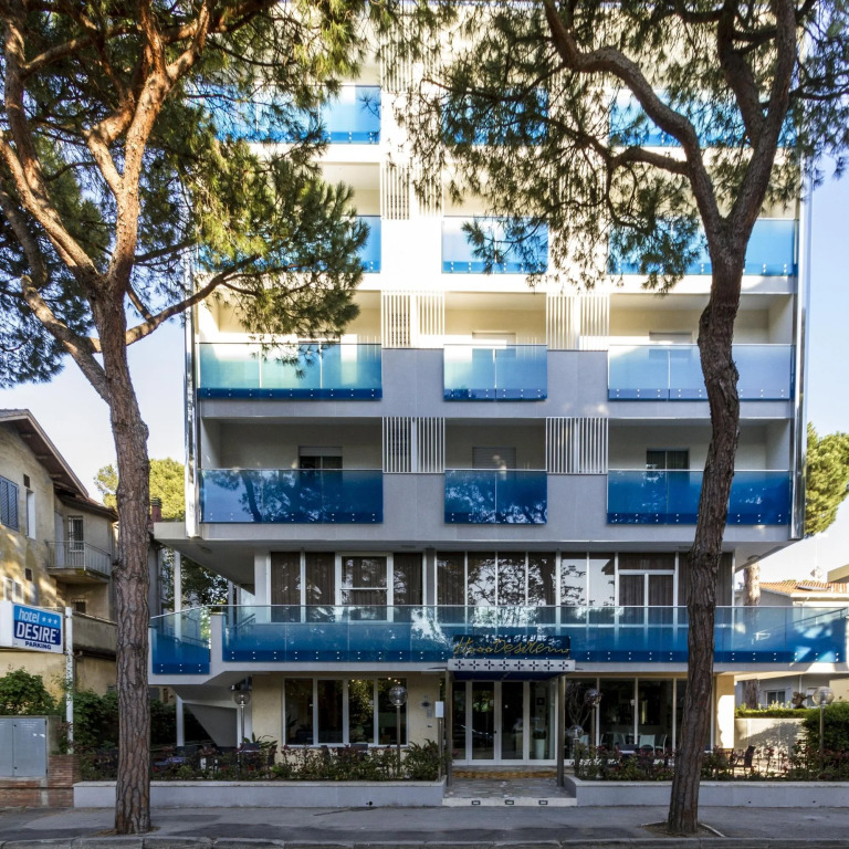 Hotel Desire