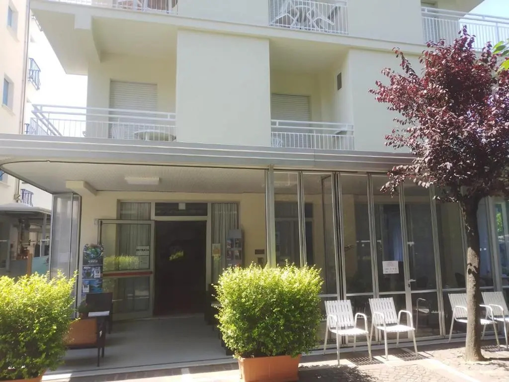 B&B - Meuble - Hotel " CORDIALE "