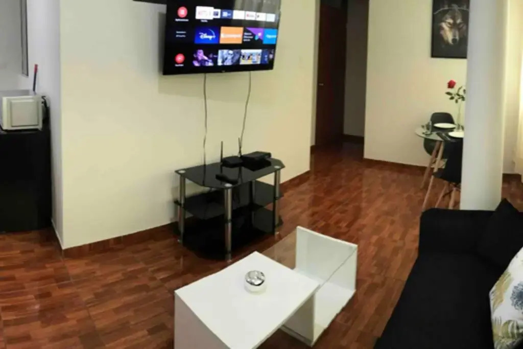 200. Hermoso Departamento con Servicios Incluidos en Chorrillos