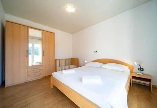 Apartments Rajska Plaza