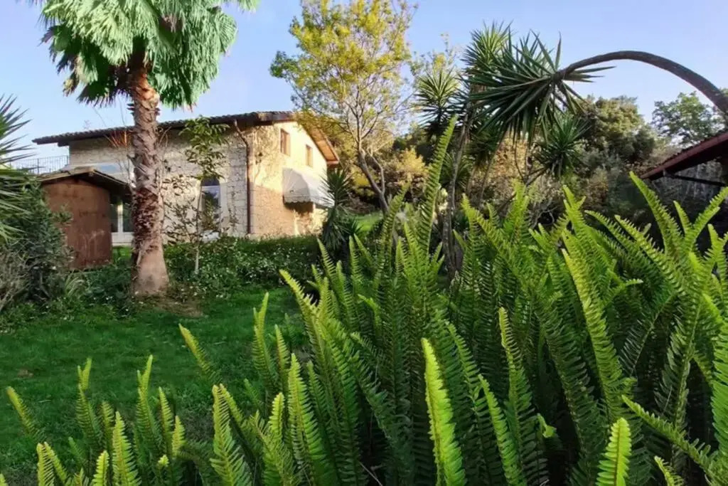 Villa Neli, Palazzolo Acreide, Siracusa, Hot Tub, Wi-Fi & Parking