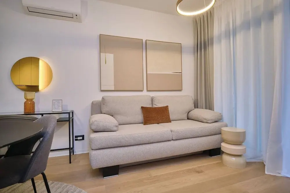 Splitful Apartment